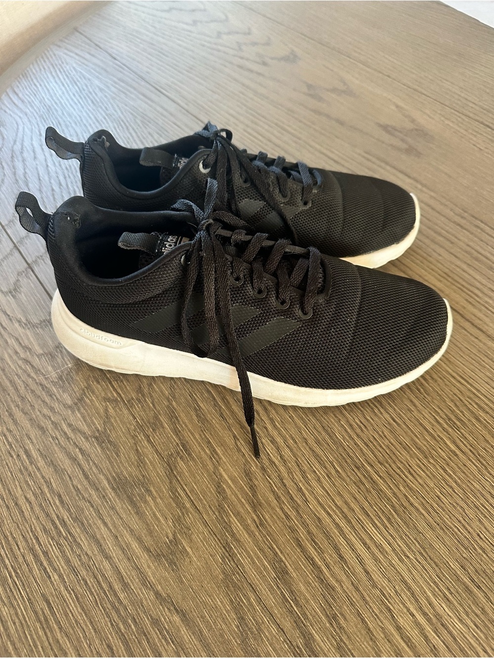 Adidas Cloudfoam Black White Sneakers Women’s Size 8